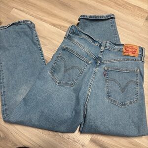 Levi's Ribcage Jeans